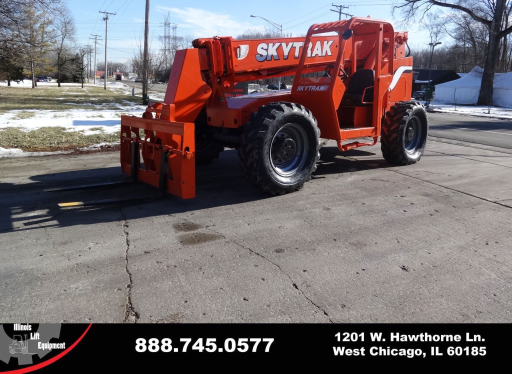 2002 SkyTrak 8042 telehandler on sale in Texas