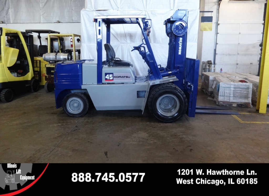  2000 Komatsu FD45T-5 Forklift on Sale in Texas