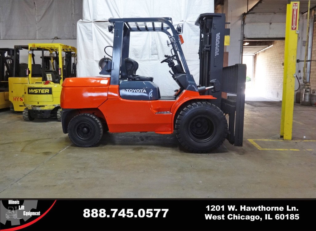 2002 Toyota 7FGAU50 Forklift On Sale in Texas