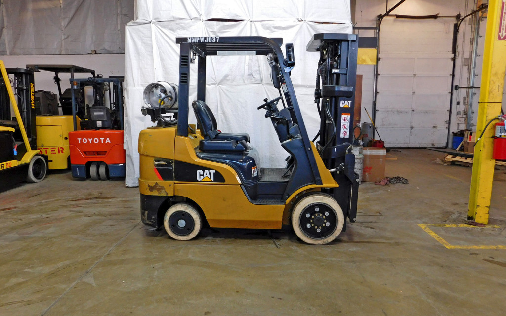 2012 Caterpillar 2C6000 Forklift on Sale in Texas