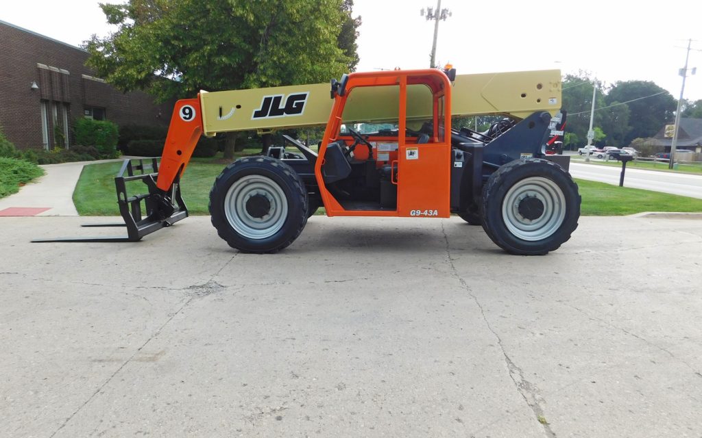  2011 JLG G9-43A Telehandler on Sale in Texas