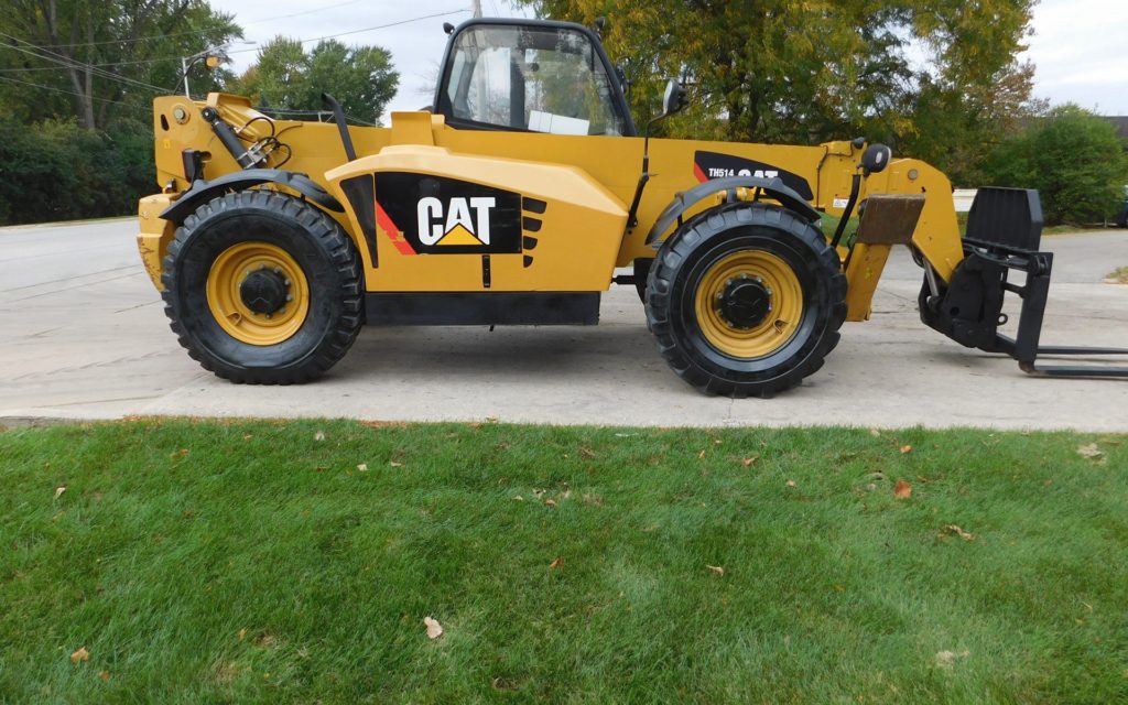  2010 Caterpillar TH514 Telehandler on Sale in Texas