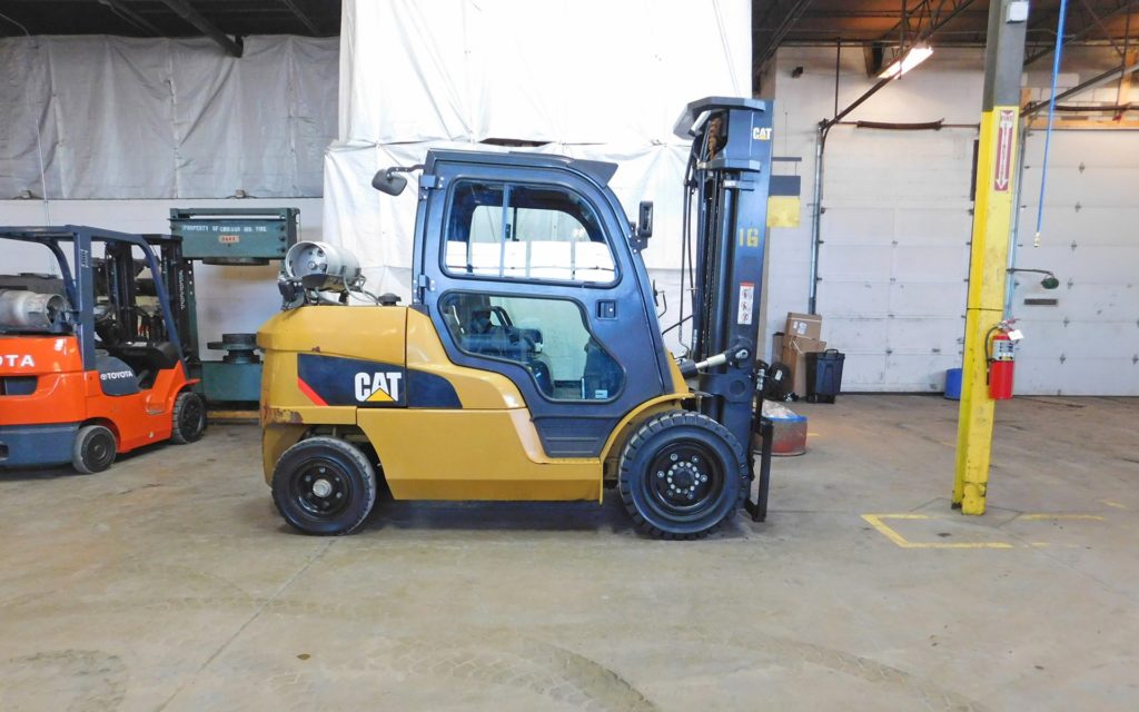  2014 Caterpillar GP55N1 Forklift on Sale in Texas